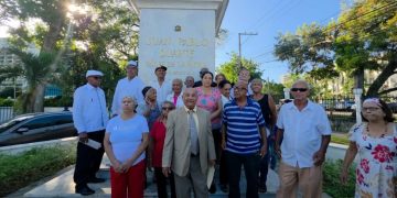 Ciudadanos respaldan al presidente Abinader en Santiago por su postura firme contra la corrupción