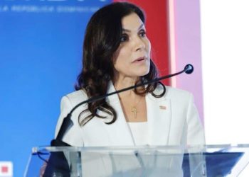 Administración Biden presionó a RD para mantener abierta la frontera con Haití, afirma embajadora estadounidense