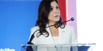 Administración Biden presionó a RD para mantener abierta la frontera con Haití, afirma embajadora estadounidense