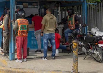 Entre bancas y apuestas digitales, el juego se vuelve enfermedad en RD