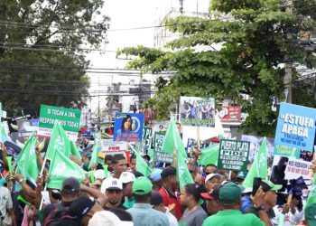 La JCE intima a la Fuerza del Pueblo por posible propaganda anticipada en marcha del domingo