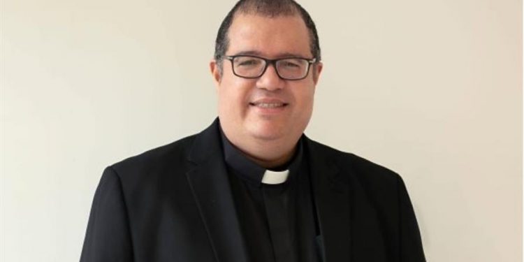 El sacerdote dominicano Manuel de Jesús Rodríguez, designado como obispo en una Diócesis de Florida