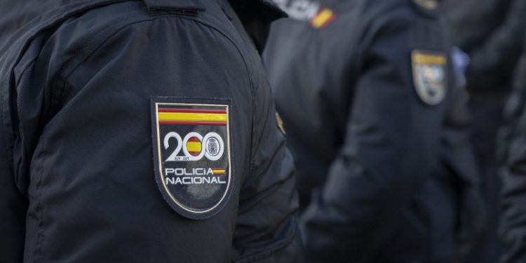 Vinculan a dominicano en red que se hacía pasar por eclesiásticos para estafar en España