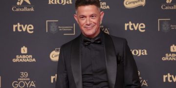 Alejandro Sanz: "Conozco a Julio Iglesias y me cuesta mucho creer que pueda intentar abusar"