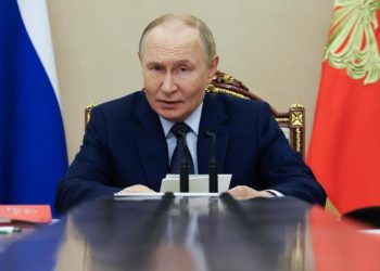 Rusia: "Exigimos una aclaración inmediata" del paradero de Maduro y su esposa