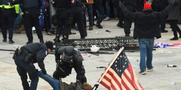 El aniversario del asalto al Capitolio muestra a un país dividido