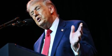 Donald Trump dice que no necesita el derecho internacional y que solo lo limita su "moralidad"