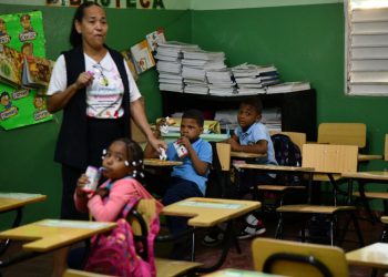 Centros educativos aseguran control del desayuno escolar