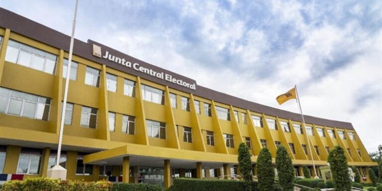 La JCE inicia este lunes la captura de datos biométricos a su personal