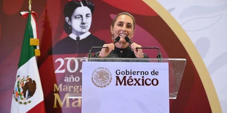 Presidenta de México afirma que su país "negocia" con Estados Unidos, pero "nunca se subordina"