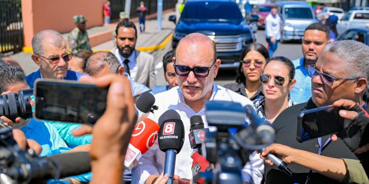 Alcalde Ulises Rodríguez destaca resultados concretos de FITUR en el posicionamiento turístico de Santiago