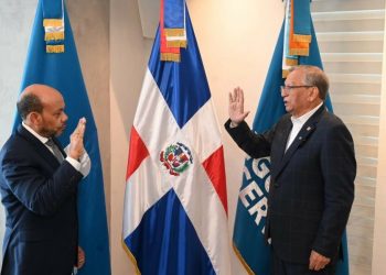 Luis Valdez es juramentado como vicepresidente ejecutivo de Seguros Reservas