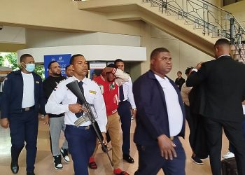 Aplazan medida de coerción contra acusados de matar chofer de la ruta F en Santiago