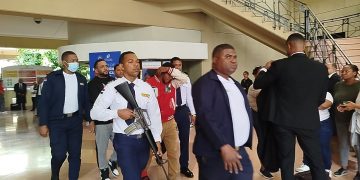 Aplazan medida de coerción contra acusados de matar chofer de la ruta F en Santiago