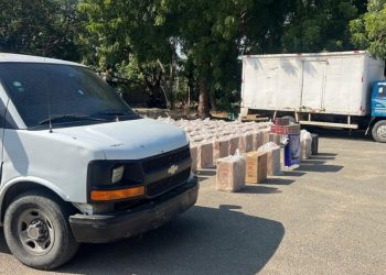 Dintel ocupa 1.6 millones de cigarrillos clandestinos y desmantela ruta de contrabando en Navarrete