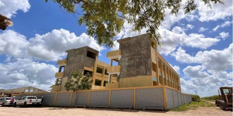 Abinader no pagará deuda vieja a contratistas sin los montos ni los beneficiarios