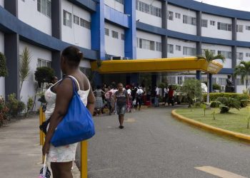 El gasto en las principales maternidades de Santo Domingo bajó RD$51.1 millones en 2025