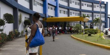 El gasto en las principales maternidades de Santo Domingo bajó RD$51.1 millones en 2025