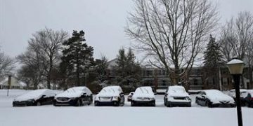 Al menos seis muertos y un millón de hogares sin electricidad por gran tormenta en EE. UU.
