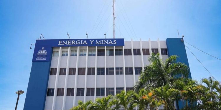 Ministerio afirma que no existe plan de explotación minera en la cordillera Septentrional