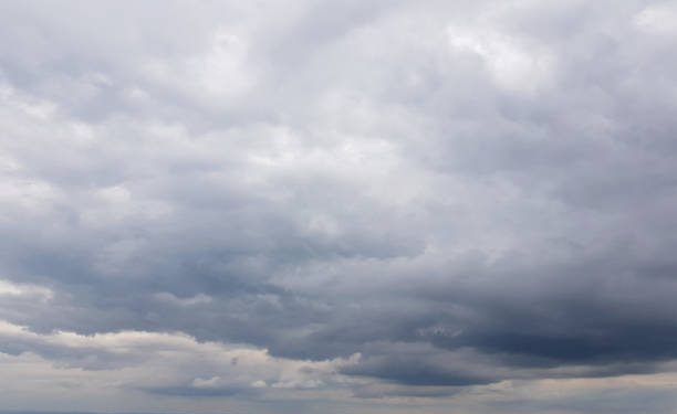 Nublados y probables lluvias podrían incidir este viernes en algunas provincias