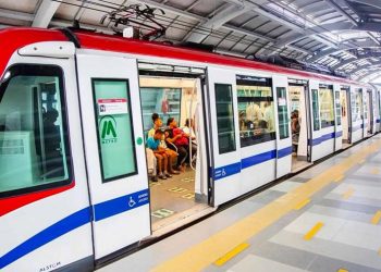 El Metro de Santo Domingo retoma el uso de botones para abrir puertas de los vagones