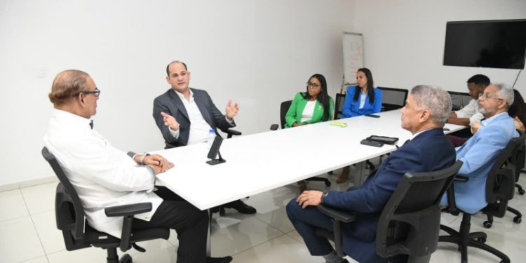 Inabie evalúa a más de 2,600 oferentes para adjudicación de almuerzos escolares