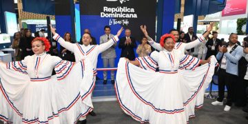 Colombia se posiciona como el cuarto país que envía más turistas a RD