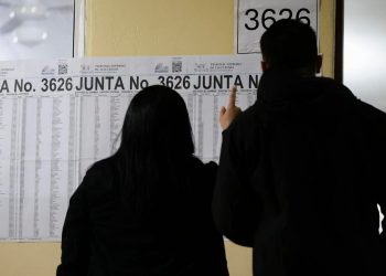Costa Rica vota para elegir presidente tras campaña marcada por el tema de inseguridad