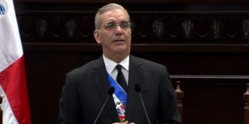 Abinader destaca que más de un millón de dominicanos se bancarizaron en 2025 a través de Banreservas