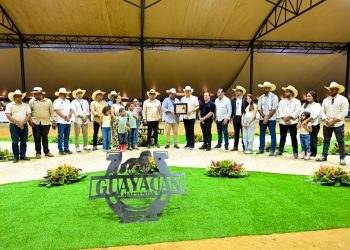 Alcalde Ulises Rodríguez se compromete a promover el deporte ecuestre en Santiago