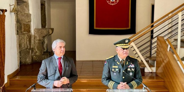 República Dominicana y Portugal firman acuerdo para adquisición de cuatro patrulleros de altura