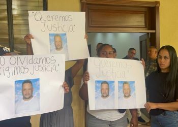 Familia exige esclarecer muerte de hombre bajo custodia policial en destacamento de Gurabo, Santiago