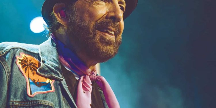 Santiago cantará con Juan Luis Guerra 4.40