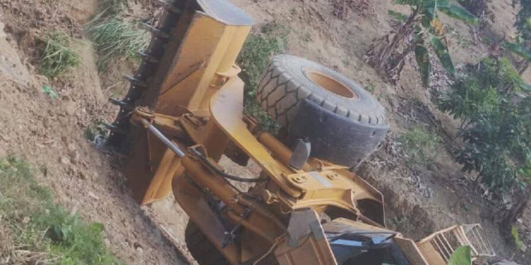 Deslizamiento de tierra causa muerte de operador durante excavaciones en Espaillat