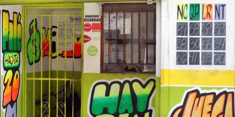 Proyecto de ley busca prohibir apertura de nuevas bancas por 10 años