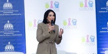 Raquel Arbaje respalda postura de Karina Aristy ante posible visita de "therians" a Higüey