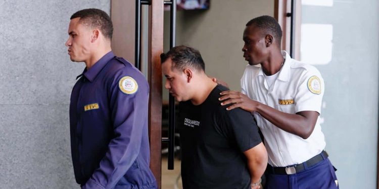 Dictan un año de prisión preventiva a extranjero peruano por falsa alarma en AILA