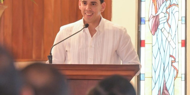 Director de Senasa dice desde el domingo afiliados compran medicamentos entre 10 a 15 minutos