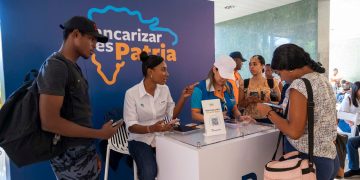 Banreservas realiza jornadas de bancarización para estudiantes de la UASD y el ITLA