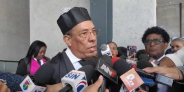 Abogados de la madre de menor maltratada consideran medida impuesta contra maestra es drástica