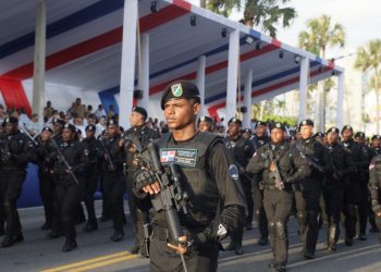 Policía Nacional resalta avances y compromiso patrio en desfile por la Independencia