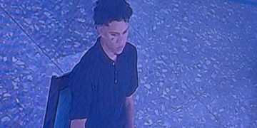 DICRIM persigue a hombre acusado de secuestro y robo de más de US$700 mil en criptomonedas en Santiago