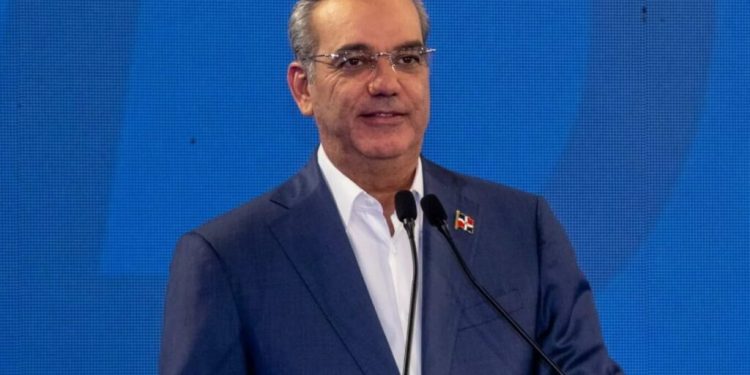 Presidente Abinader viajará para participar en cumbre de alto nivel convocada por Donald Trump en Miami