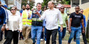 Alcalde Ulises Rodríguez y ministro Víctor Ito Bisonó realizan levantamiento en El Cambronal para intervenir entorno del Hospedaje Yaque