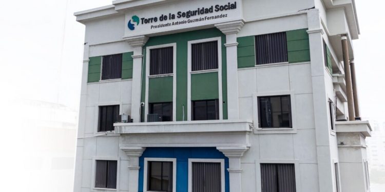 Salario promedio en el sector formal supera ya los RD$38 mil