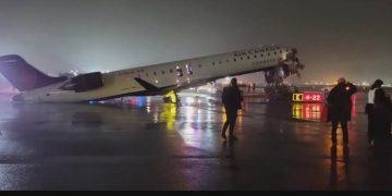 Avión de Air Canada y un camión de bomberos chocan en aeropuerto LaGuardia en Nueva York