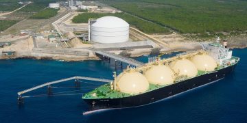 Precios del petróleo y el gas natural sienten el impacto de la guerra