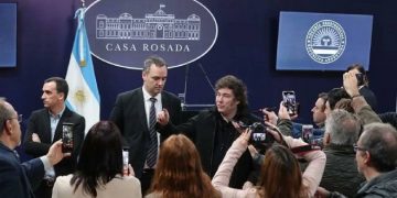 Milei cierra la sala de prensa de los periodistas