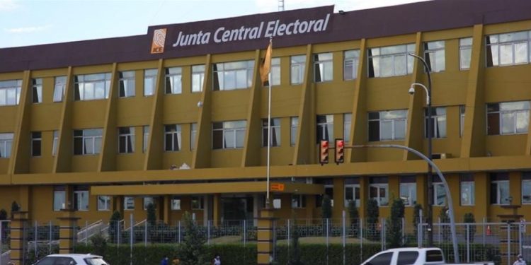 Proyecto de ley propone JCE no entregue recursos a partidos que reciban dinero del narcotráfico